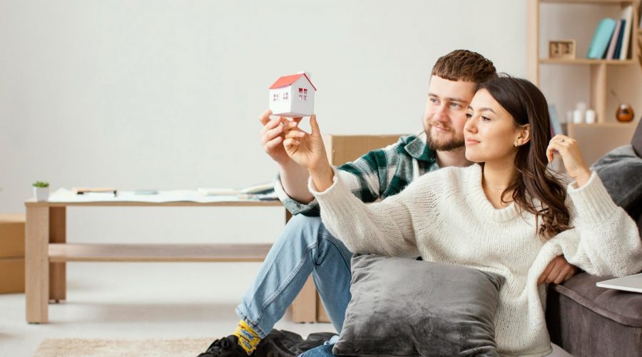 Tips Membeli Rumah untuk Pasangan Muda